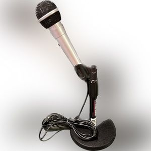 On Stage Microphone Stand and Microphone DS7200b NWT